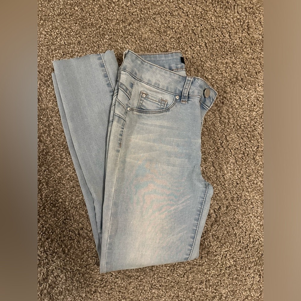 Refugee skinny crop jeans